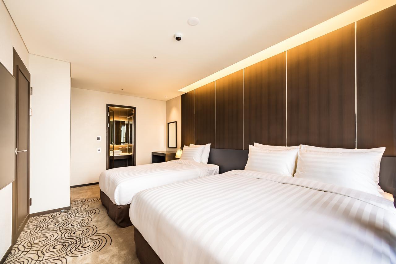 Golden Daisy Hotel ソギポ エクステリア 写真